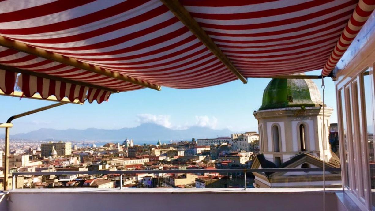 Bed and Breakfast La Terrazza Di Nonna Anna Neapel Exterior foto